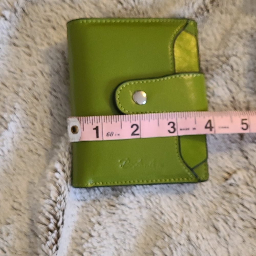 Bifold wallet